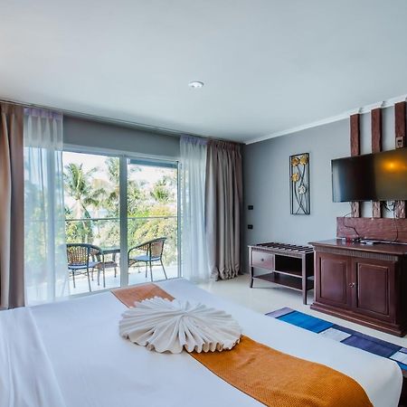 Time Out Hotel Patong מראה חיצוני תמונה