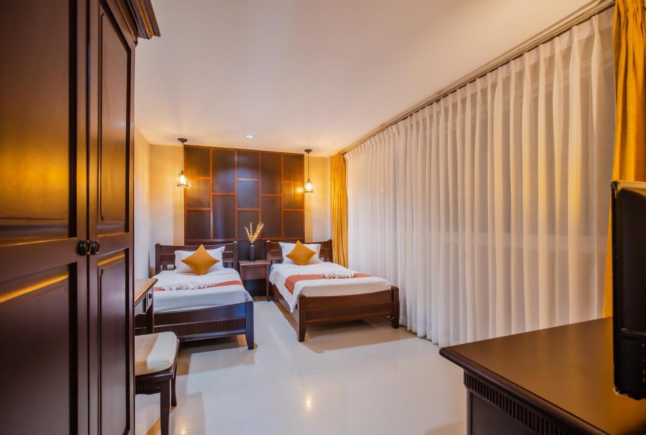 Time Out Hotel Patong מראה חיצוני תמונה