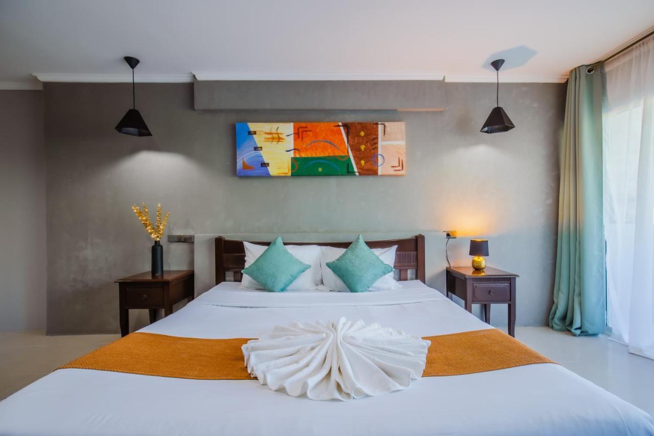 Time Out Hotel Patong מראה חיצוני תמונה