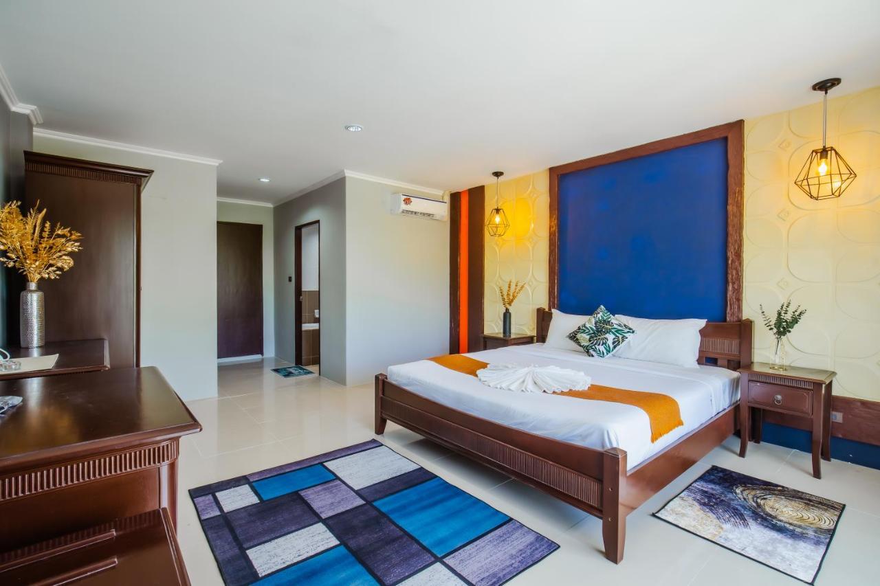 Time Out Hotel Patong מראה חיצוני תמונה