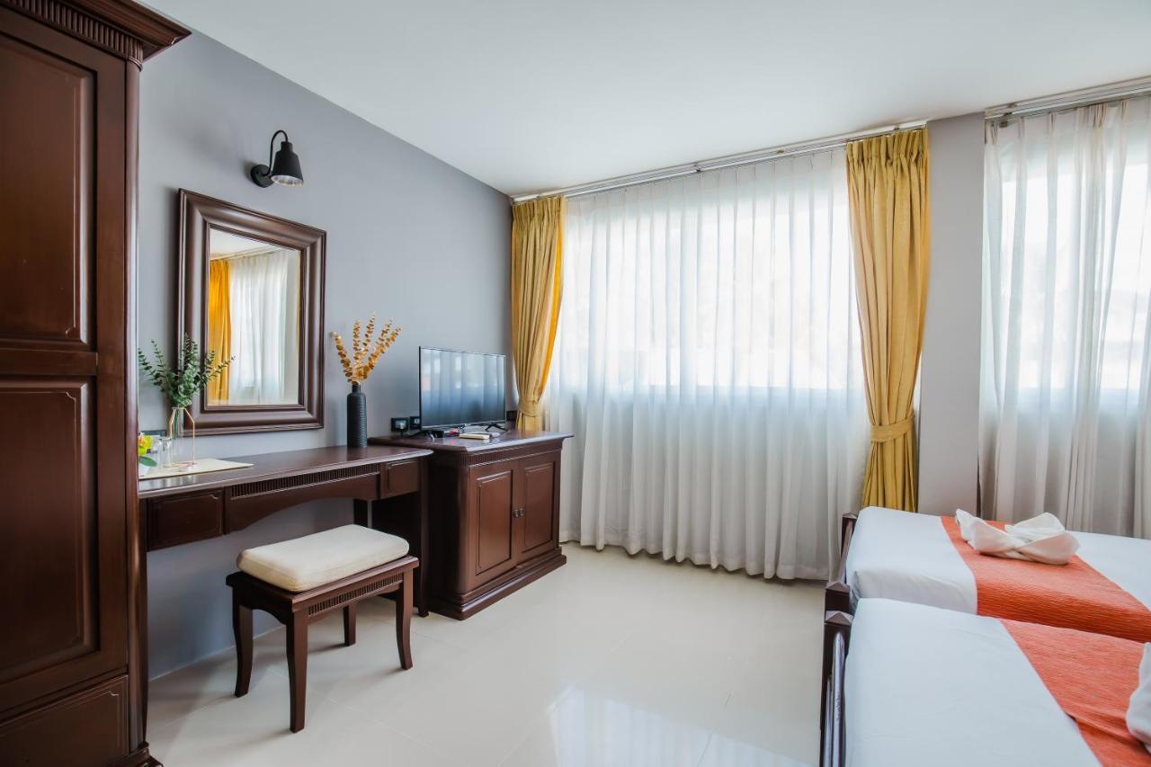 Time Out Hotel Patong מראה חיצוני תמונה